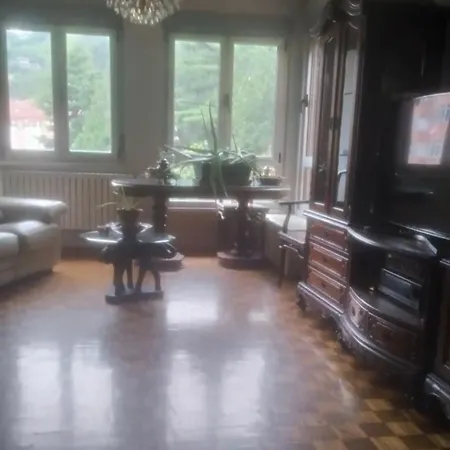 Estrella 住宿加早餐酒店 米耶雷斯